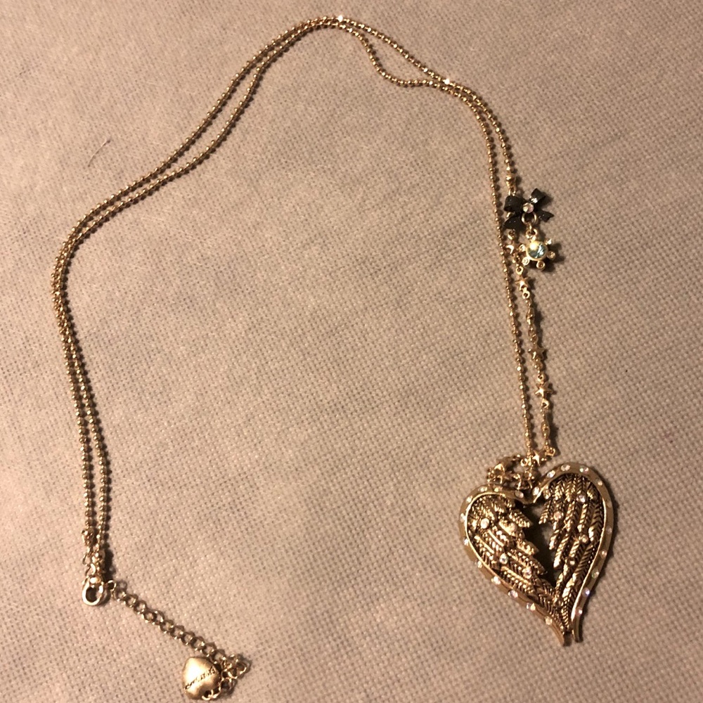 Betsey Johnson gold angel wings heart necklace